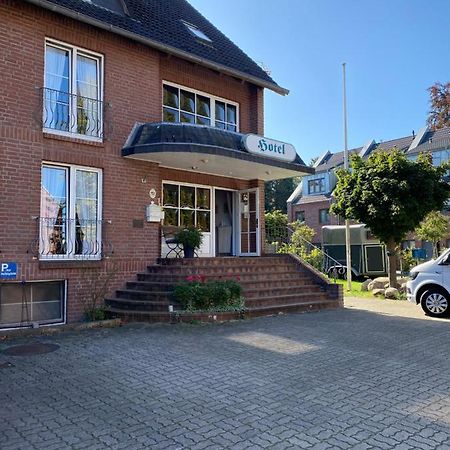 Waldhotel Twiehaus Garni 뤼베크 외부 사진