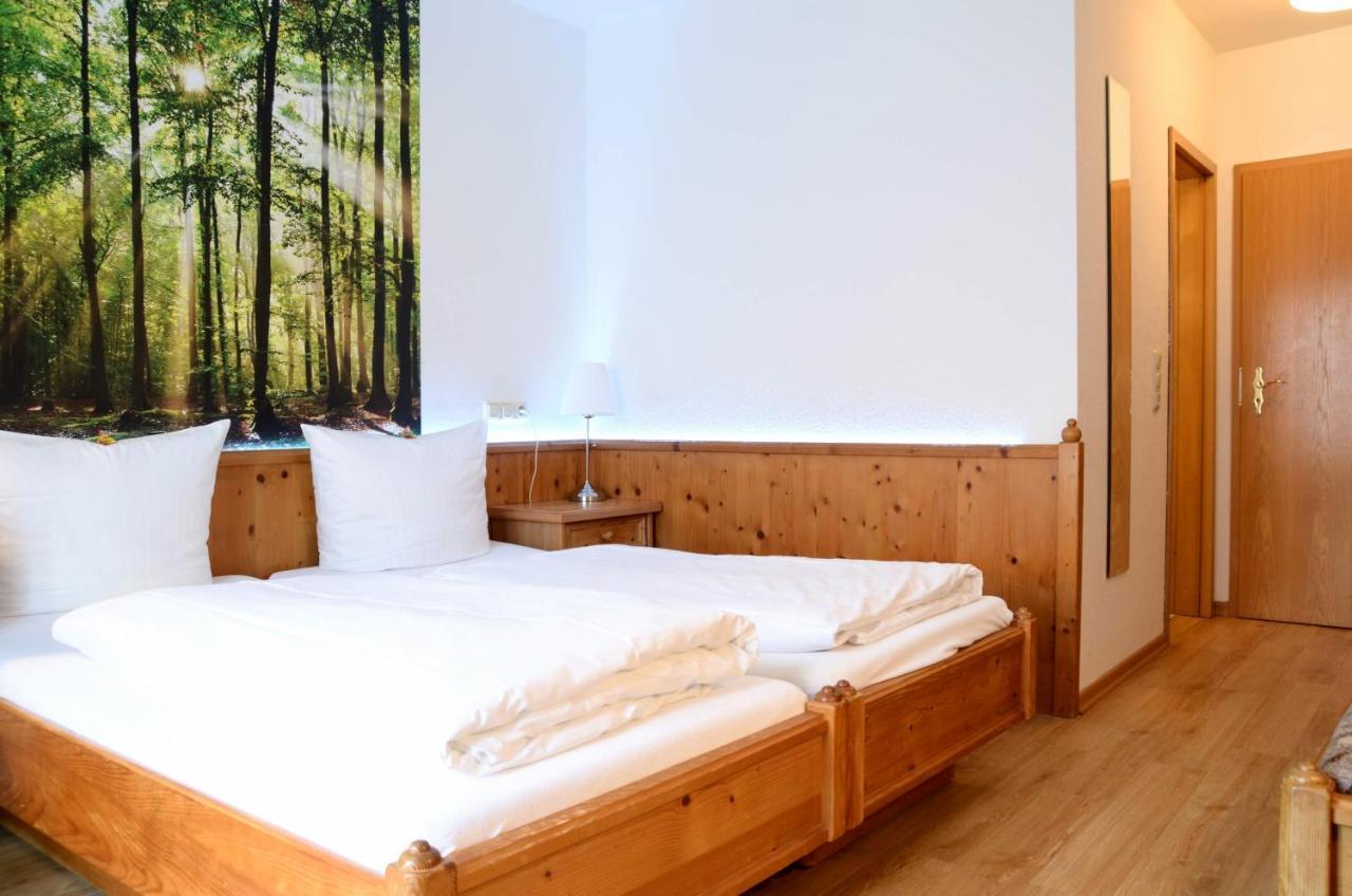Waldhotel Twiehaus Garni 뤼베크 외부 사진