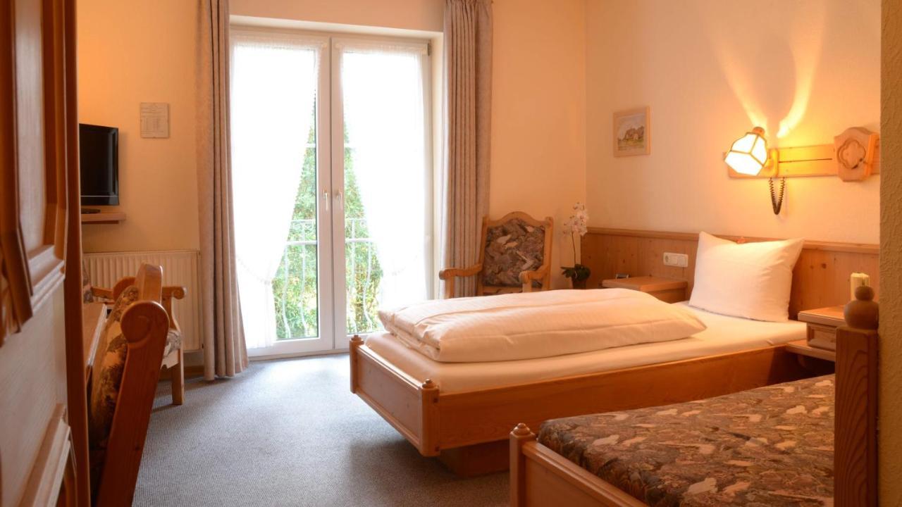 Waldhotel Twiehaus Garni 뤼베크 외부 사진